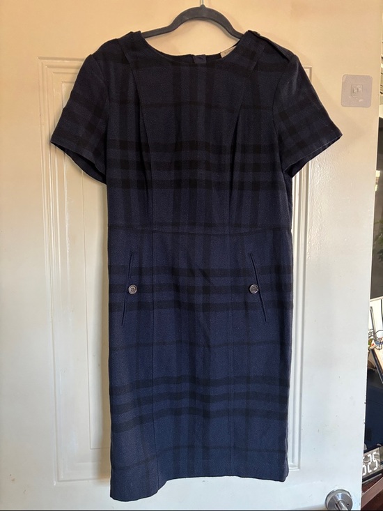 Burberry Dresses & Skirts - Burberry Navy Plaid Short-Sleeve Shift Dress